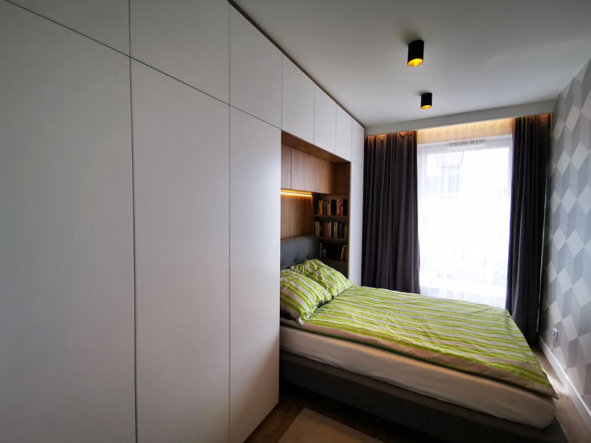 Walowa Tower Apartments กดัญสก์ ภายนอก รูปภาพ
