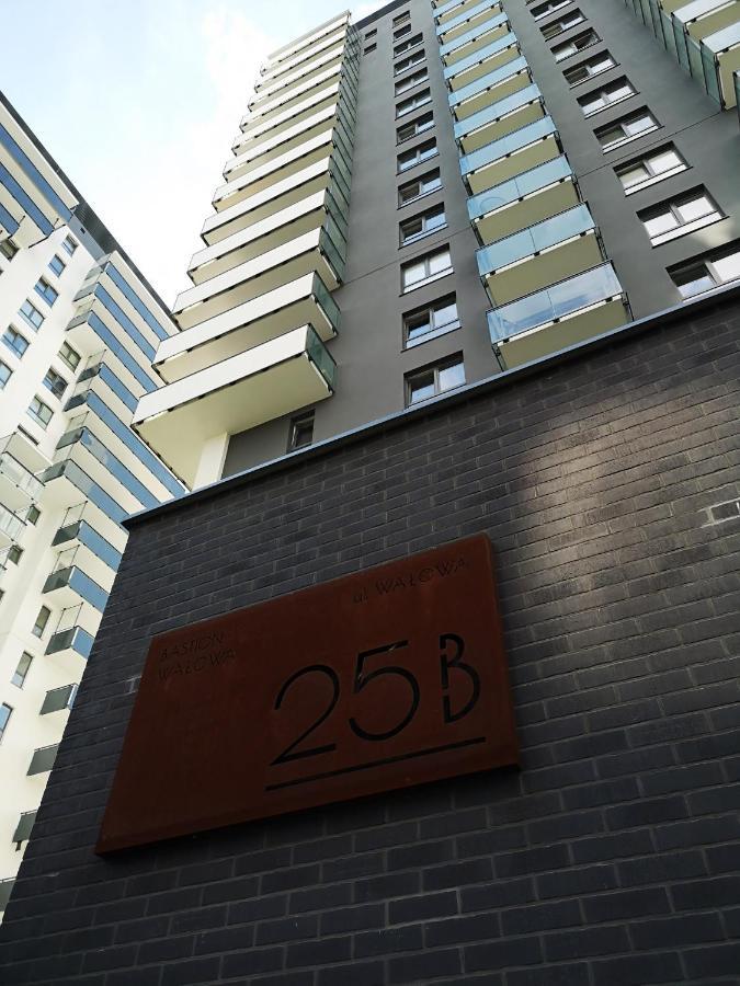 Walowa Tower Apartments กดัญสก์ ภายนอก รูปภาพ